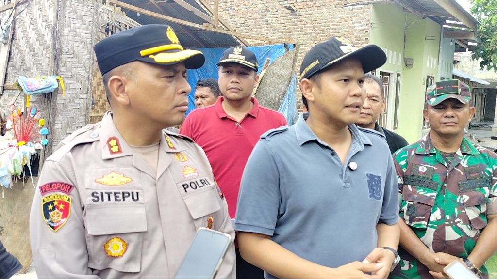 Wabup Sergai dan Kapolres Tinjau Korban Puting Beliung, 377 Rumah Rusak